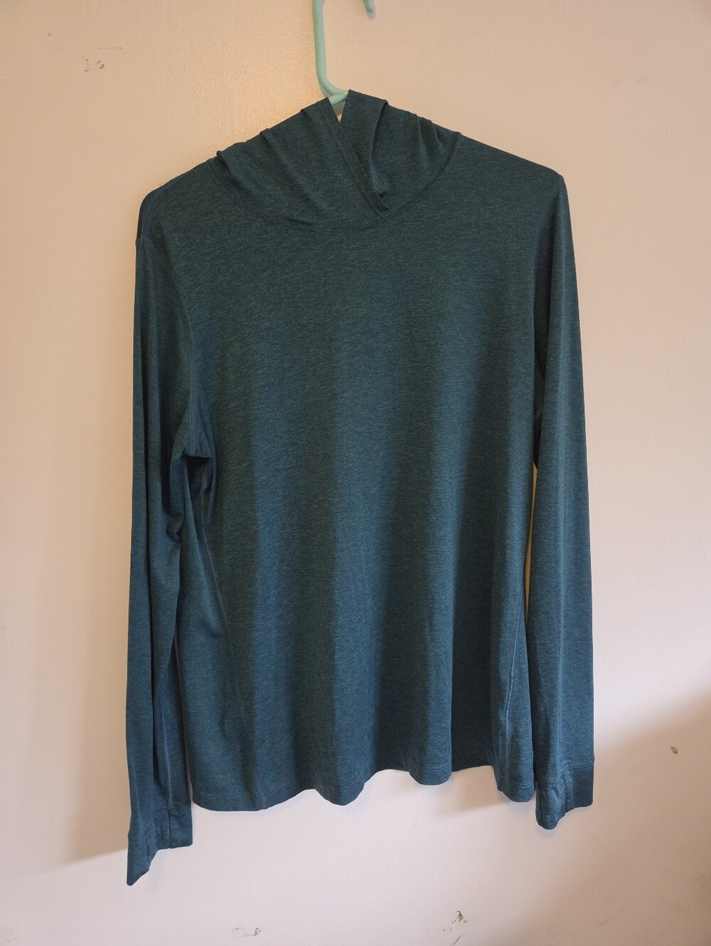 The North Face Women’s L Blue Teal Lightweight Pullover Hoodie Activewear